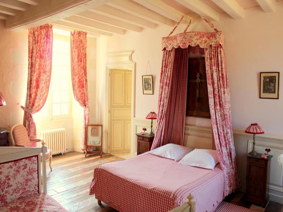 Chateau De Chambiers Durtal Номер фото