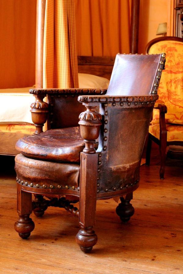 Chateau De Chambiers Durtal Номер фото